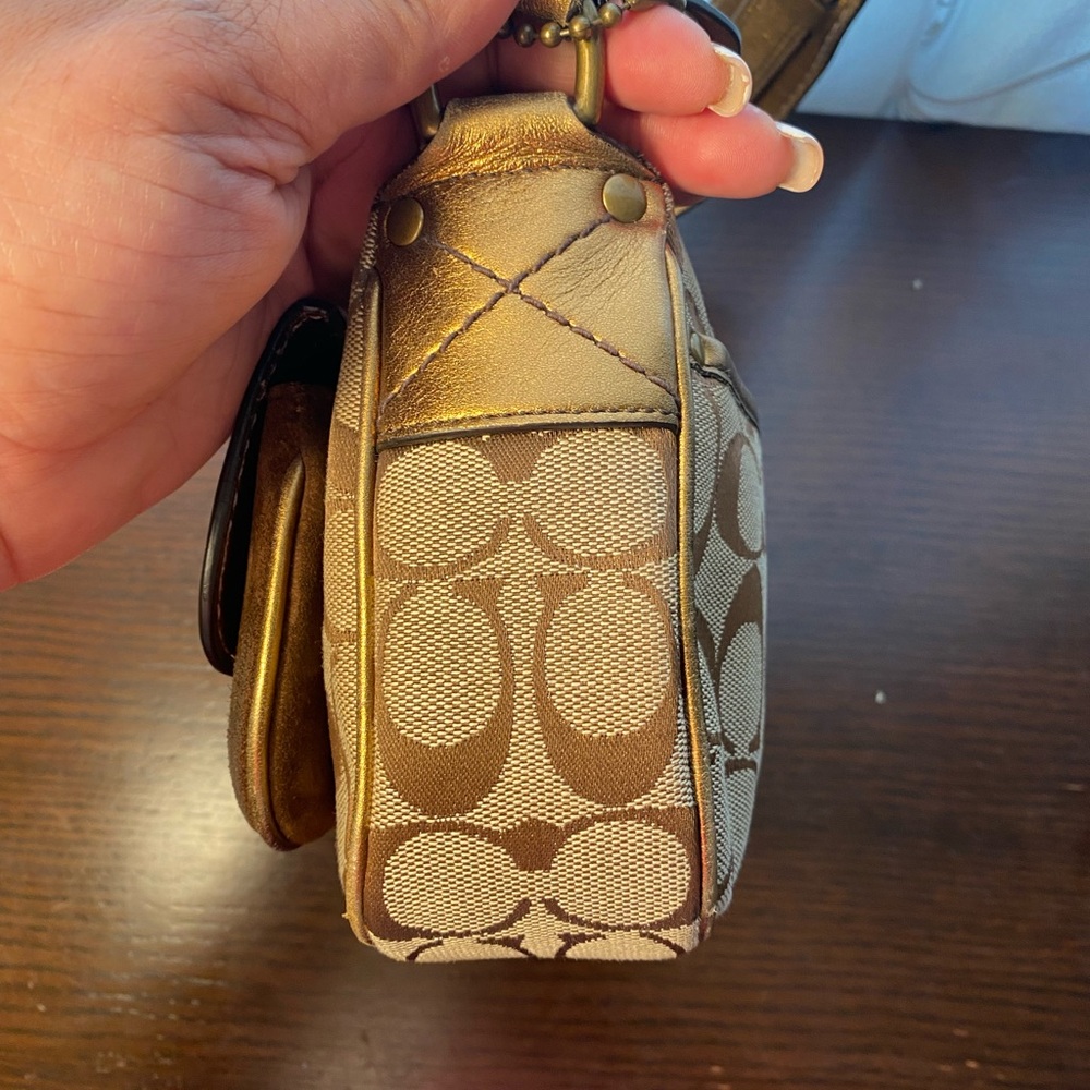 Coach Special Edition Bronze Signature Logo Hobo Shoulder Bag - Picture 2 of 8